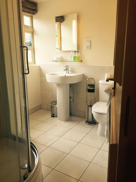 The Waterman'S Arms Bed & Breakfast Totnes Room photo